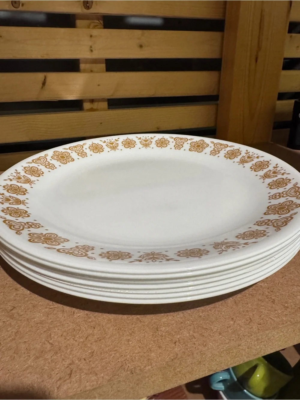 Vintage Corelle Livingware Butterfly Gold - 7 dinner plates